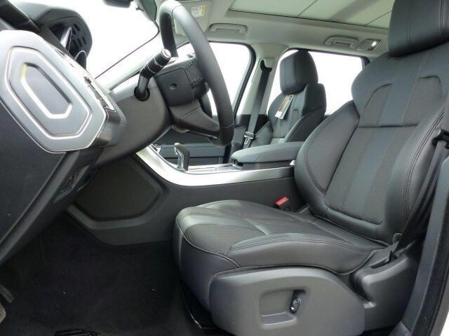 2016款路虎揽胜运动3.0引领时尚低价越野