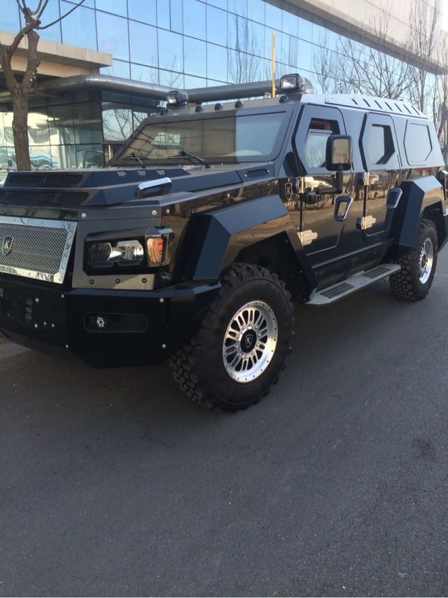 16款骑士十五世加版6.8升V10引擎零首付