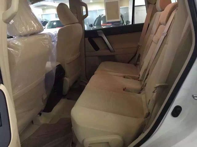 丰田霸道2700中东版报价 七月促销32万最低