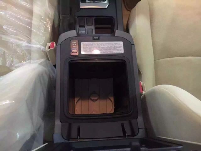 丰田霸道2700中东版报价 七月促销32万最低