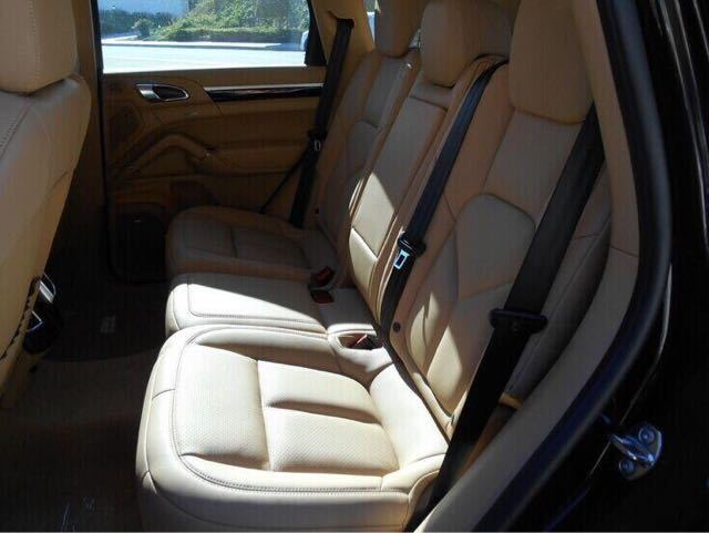 保时捷卡宴3.6L和中规3.0T的区别油耗各多少油