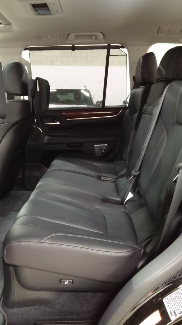 2016款雷克薩斯LX570加規(guī)版158萬特價促銷