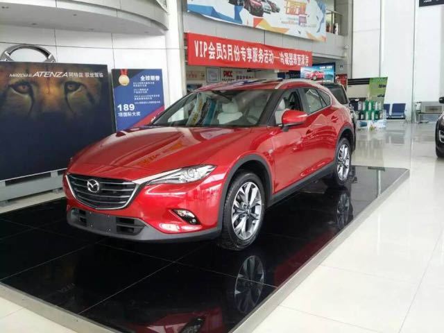 北京全宇名车马自达4S店内马自达CX-4现车销售,颜色齐全,购车可高清图片