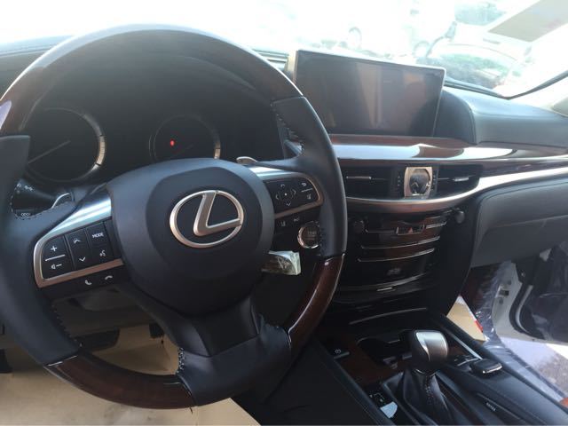 中东版雷克萨斯新款LX570报价以及配置-图20