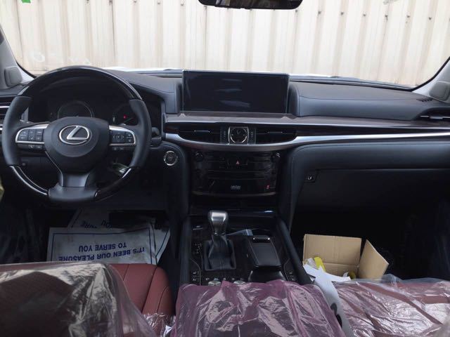 中东版雷克萨斯新款LX570报价以及配置-图16