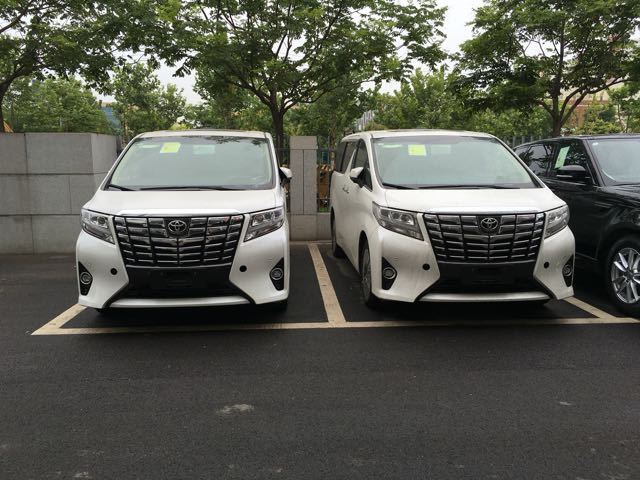 丰田阿尔法3.5经典商务天津港最低报价售全国