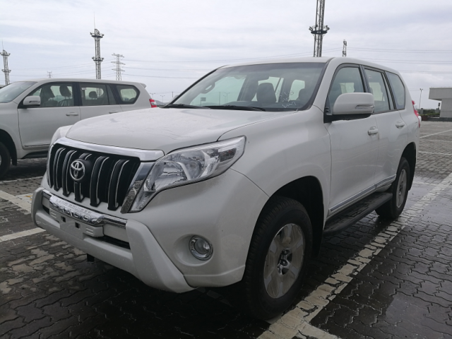 丰田霸道2700中东版报价 七月促销32万最低