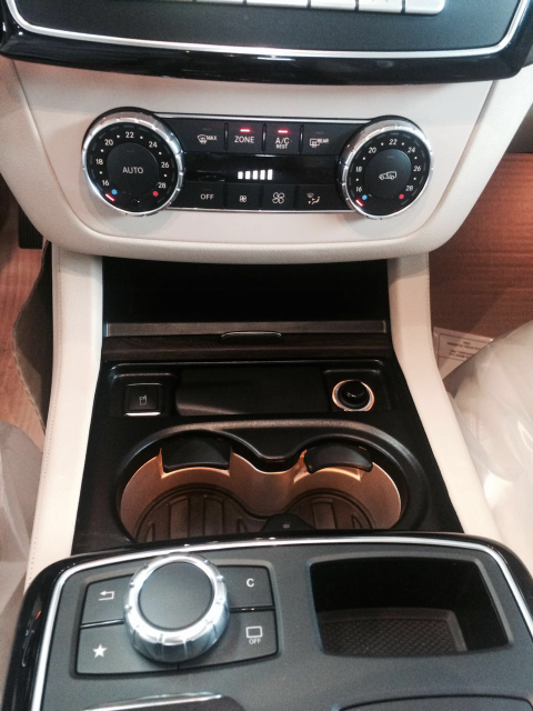 2016款奔驰GLE400中东版多少钱天津进口专卖