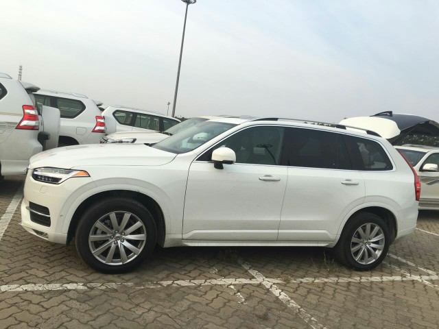 2016款沃尔沃XC90美规版平行进口豪华SUV现