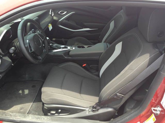 2016款雪佛兰科迈罗大黄蜂2.0T新报价_天津世