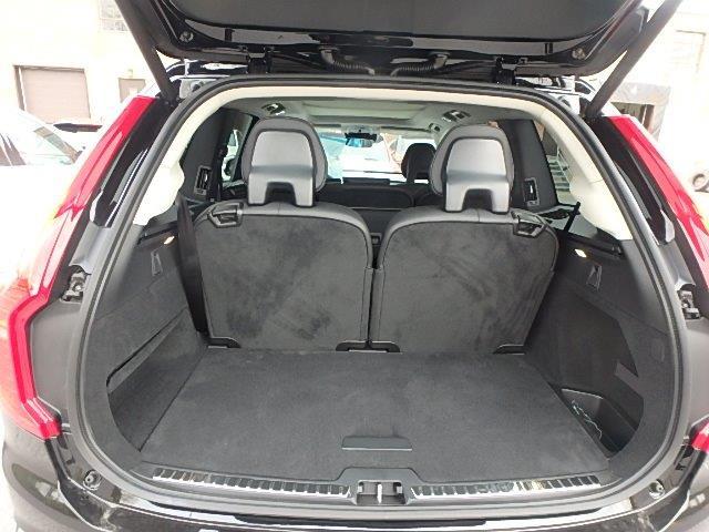 17款沃尔沃XC90加版2.0T最新配置报价17款沃尔沃XC90配置图片详解高清图片