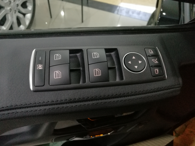 372ef8295b2d97d7b7cd505cb837f377.png@!64