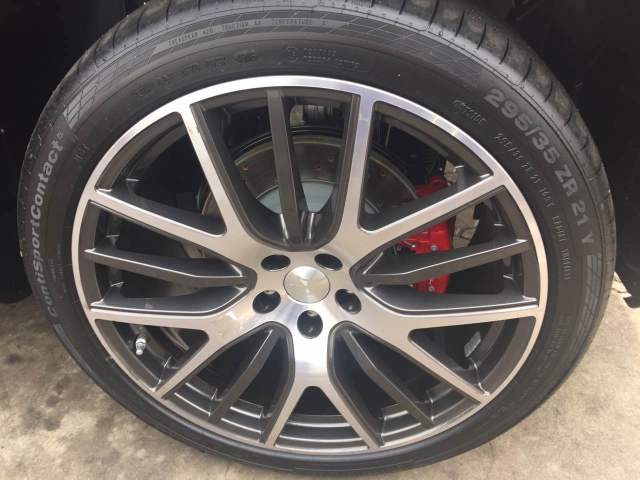 玛莎拉蒂莱万特汇天下名车，行璀璨之路 低价大比拼！