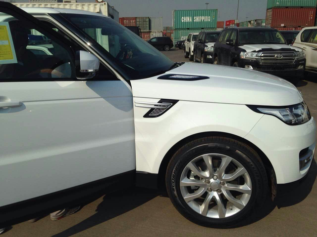 17款路虎揽胜运动版3.0沉稳豪华SUV惠利酬宾惊喜多多