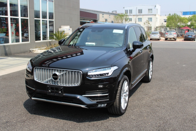 17款沃尔沃xc90t6最新报价天津现车优惠