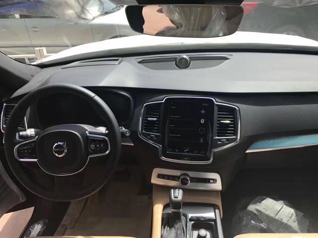 更多优惠请致电：182 2209 4311 陈经理(同微信) 159 0021 3250 谭成(同微信) 　　全国可分期购车，手续简单，三日批款，首付最低!!!