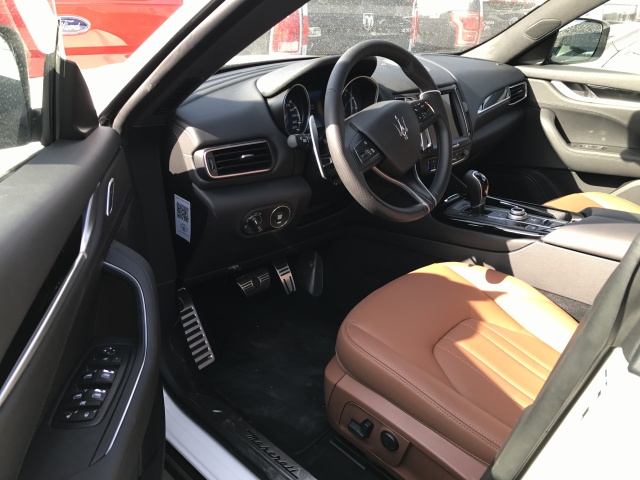 57345fb22250887ea55209db895fce26.jpg@!64