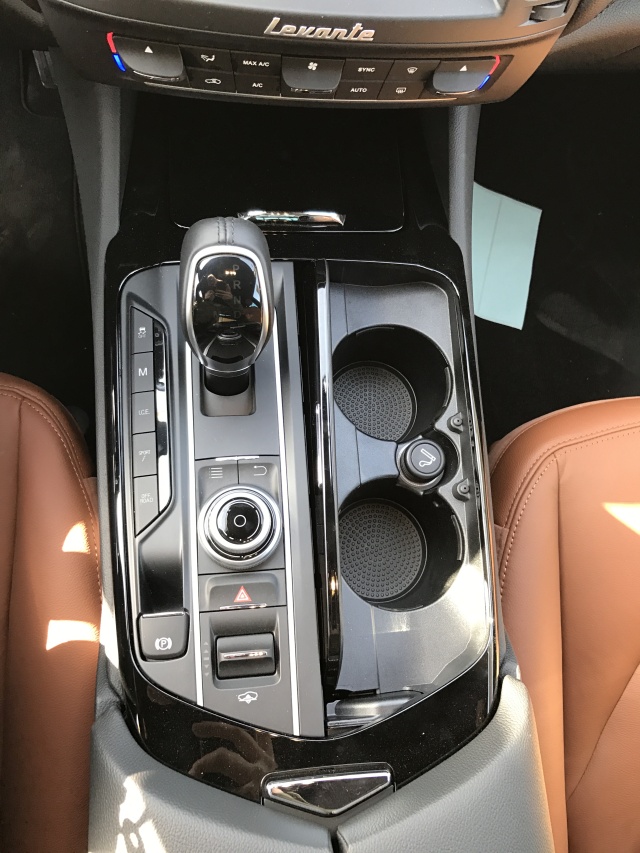 a48f6bb6702a39b4c992b85eff7f51a7.jpg@!64