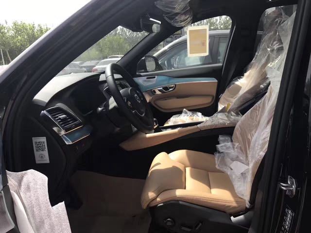 更多优惠请致电：182 2209 4311 陈经理(同微信) 159 0021 3250 谭成(同微信) 　　全国可分期购车，手续简单，三日批款，首付最低!!!