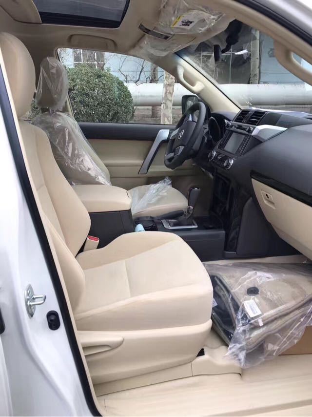 结实的外形皮实的心脏丰田霸道2700全国上牌