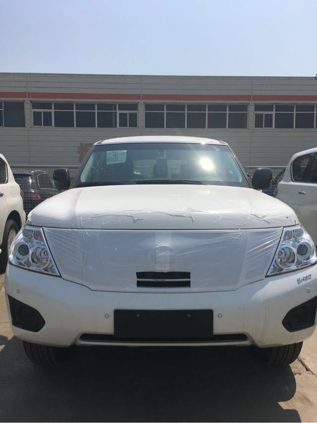 尼桑途乐40越野车价格图片