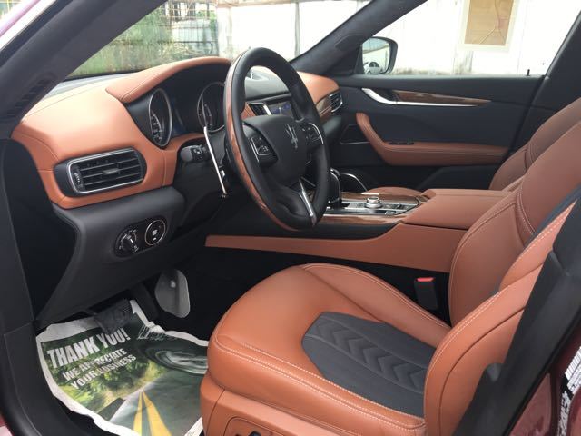 进口17款玛莎拉蒂莱万特时尚经典SUV港口库房直营出厂价售