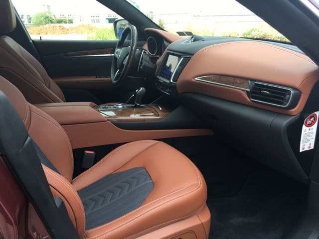 进口17款玛莎拉蒂莱万特时尚经典SUV港口库房直营出厂价售