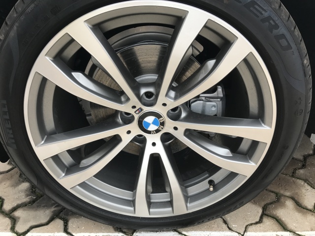 贵宾购车咨询热线:185-2293-2678 谭经理(同微信)