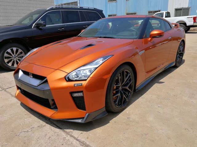 日产国宝级跑车新款尼桑GT-R现车多重礼遇魅