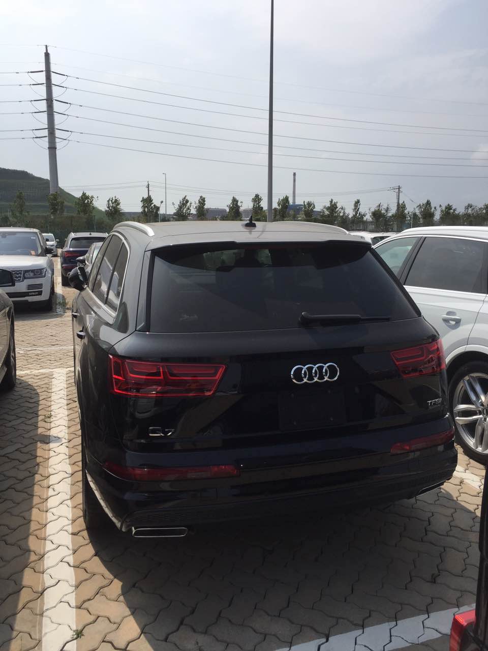 2018款奥迪q7进口加拿大版带bo音响配置详悉