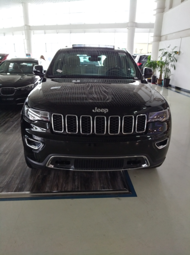 平行进口JEEP大切诺基 国庆超值特价惠