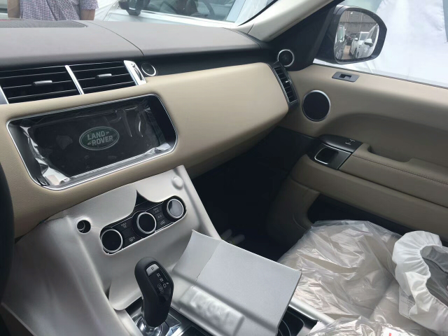 2017款路虎揽胜运动版贵族越野华丽威严强悍