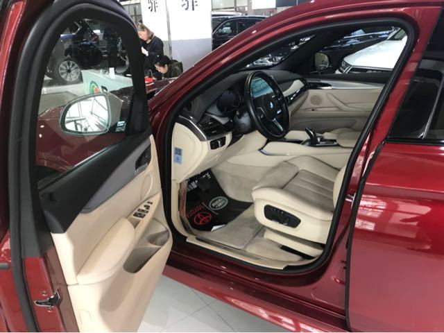 2018款宝马X6中东版价格 大批到港白菜价