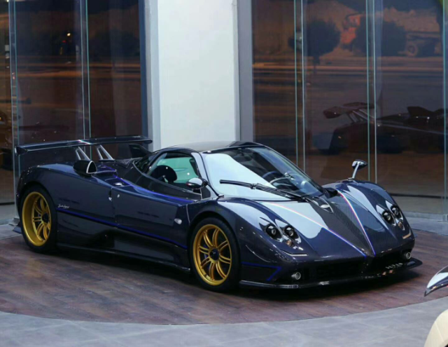 Huayra ܳ