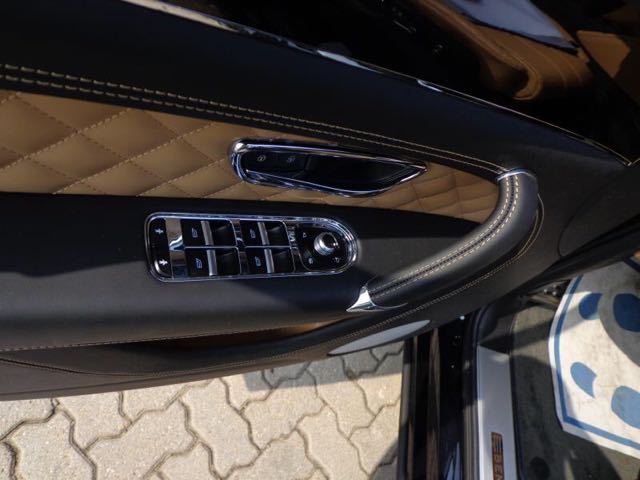 fb4ae10809bbb4376b7ae0938fe61975.jpg@!64