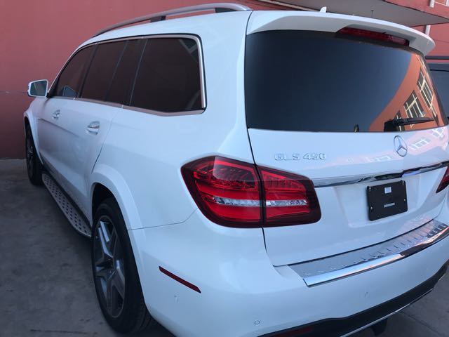 18款平行進口奔馳gls450價格最低在天津港現(xiàn)車