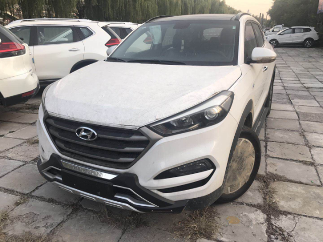 15款现代途胜两驱和四驱有什么区别裸车全下