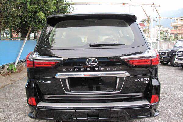 2018款巅峰限量版雷克萨斯LX570中东版现车