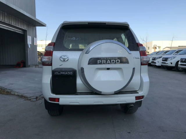 17款霸道4000两气外挂多功能方向盘坡道辅助