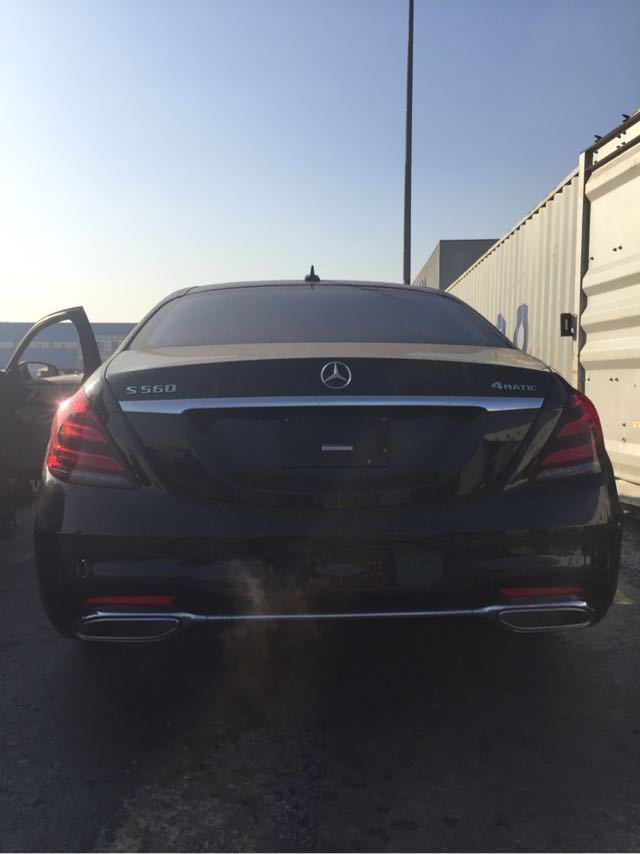 新款奔驰S外观帅气内饰奢华科技感爆棚