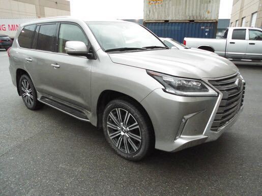 18款雷克萨斯LX570舒适性与越野性并重