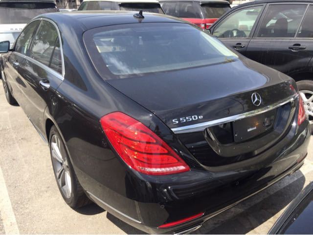 奔驰s550e 油电混合 年末最新优惠行情
