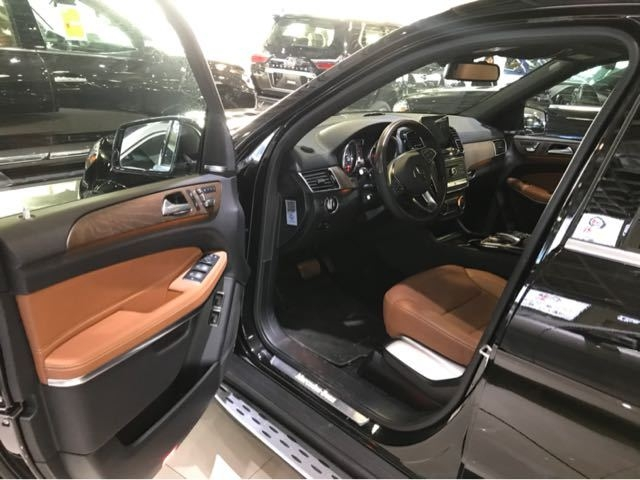 2018款奔驰GLS500 4.7T AMG性能 全国服务热