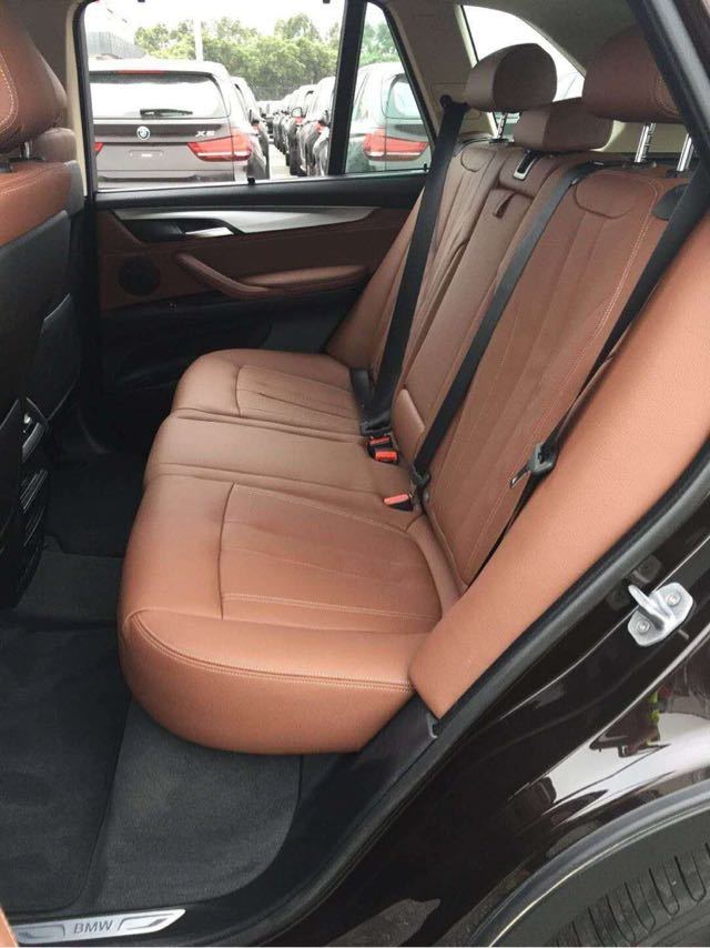 2018款宝马X5中东版手续随车价格可谈