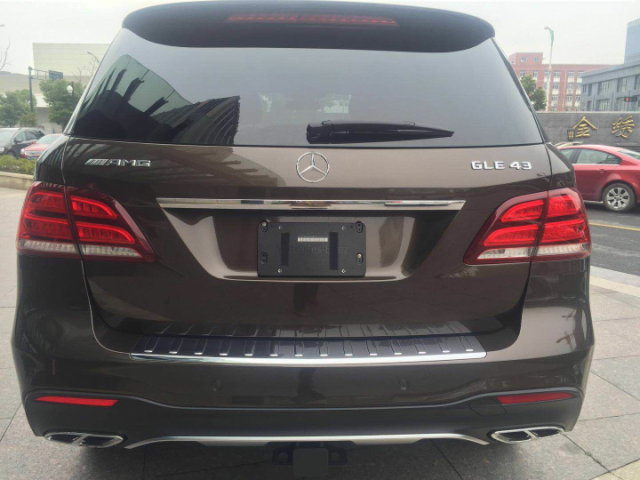 18款奔驰GLE43 AMG运动版参数配置GLE43A