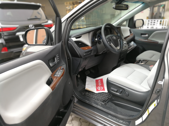 山西17款丰田塞纳3.5四驱LTD 7座顶配商务MP