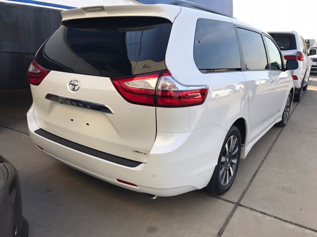 2018款塞纳惊喜价格 丰田塞纳3.5裸车促