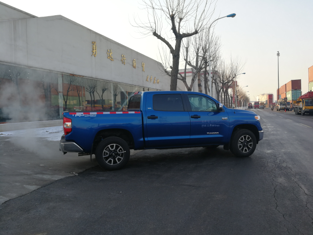 18款丰田坦途SR5大排量强悍动力改装车