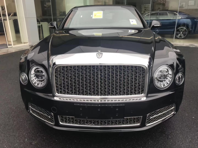 慕尚18款6.8T加长欧版现车黑\/黄褐报价慕尚18