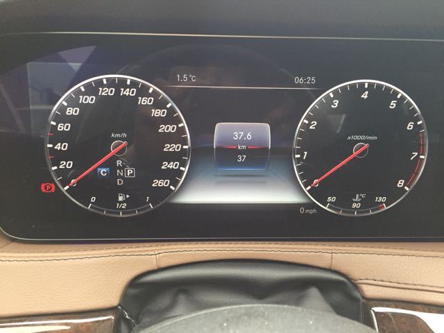 f6b021a12f79d9ca604afd6aab187e1f.jpg@!64